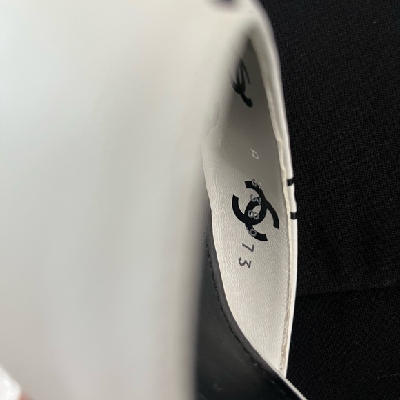 Chanel 22S White Black Lambskin CC Logo Platform Strap Block Heel Sandal 37 - Picture 7 of 11